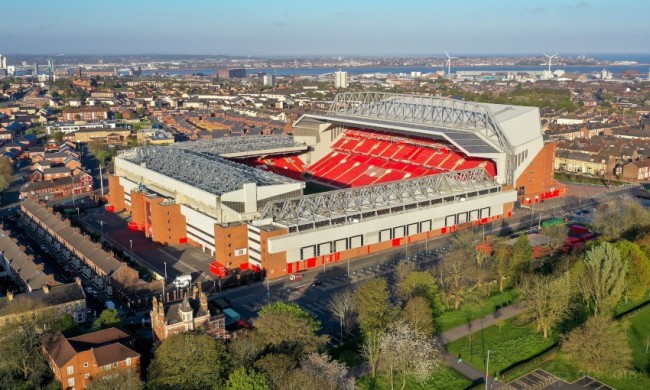 周三014德甲前瞻：拜仁携争冠压力客场攻坚，科隆主场绝境求生拼心理韧性