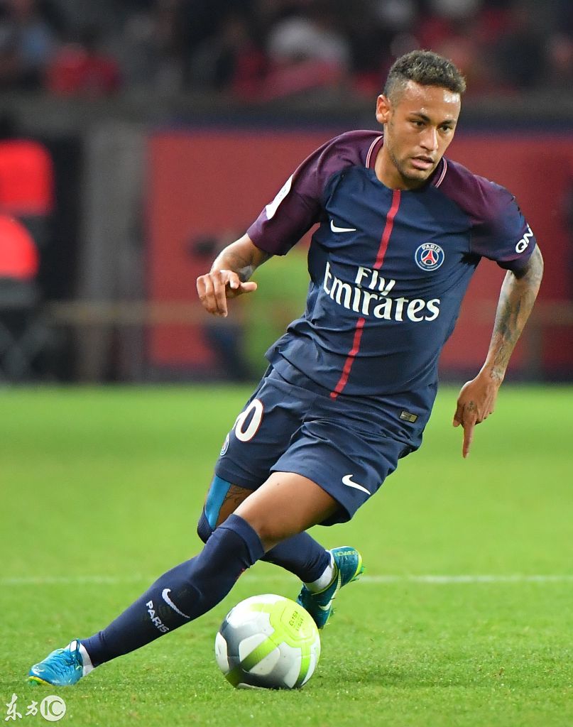 LPL最强全华班惨遭羞辱！Faker支持AL夺冠，T1牌子被GEN纳入底座